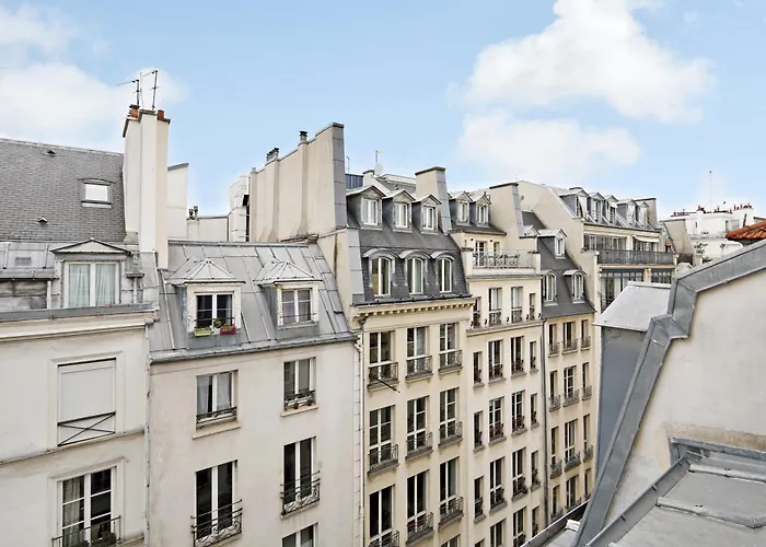 Sereners - Rue Saint Denis Paris